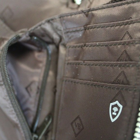 Vera Bradley Rain Forest Quilted Fabric Zip Wallet - Picture 6 of 8